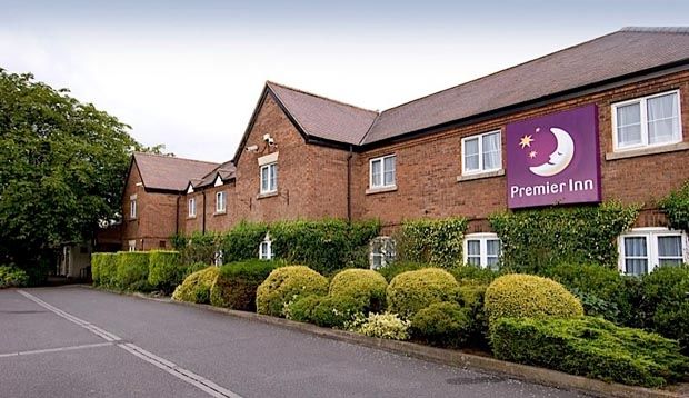 Premier Inn Lichfield North East Exterior foto